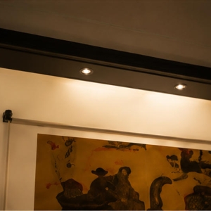 Double-Framed Horizontal Document Display Case | Museum Showcase 4 Integrated lighting effect and document display arrangement