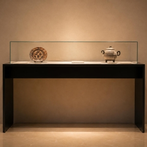 Open-Frame Tabletop Artifact Display Case | U-Base Showcase 2 Open-Frame Tabletop Artifact Display Case | U-Base Showcase