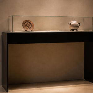Open-Frame Tabletop Artifact Display Case | U-Base Showcase 5 Open-frame tabletop artifact display case different angle view