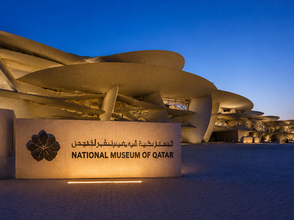 Frameless Glass Cabinets National Museum of Qatar Pearl Exhibition Design