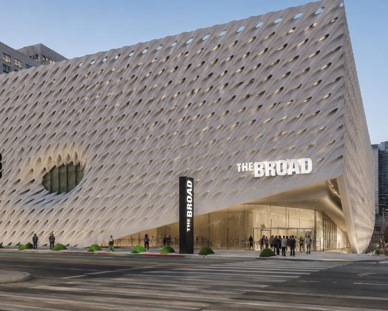 White Steel Art Vitrines | The Broad Los Angeles Contemporary Museum
