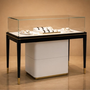Carbon Watch Cabinet | Single Tier Pull-Out Counter Vitrine - Sunzen 6 45 degree side view carbon watch cabinet single tier pull-out vitrine counter rack