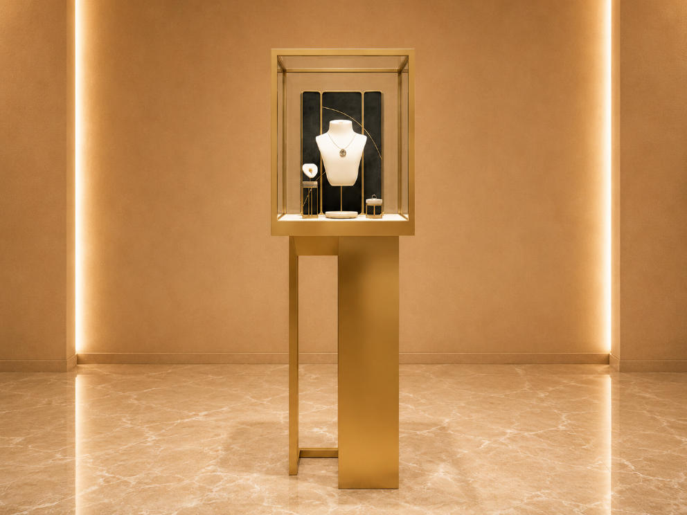 Tall Gold Vitrine | Floor Jewel Tower Necklace Display Stand - Sunzen 1 Tall Gold Vitrine | Floor Jewel Tower Necklace Display Stand - Sunzen