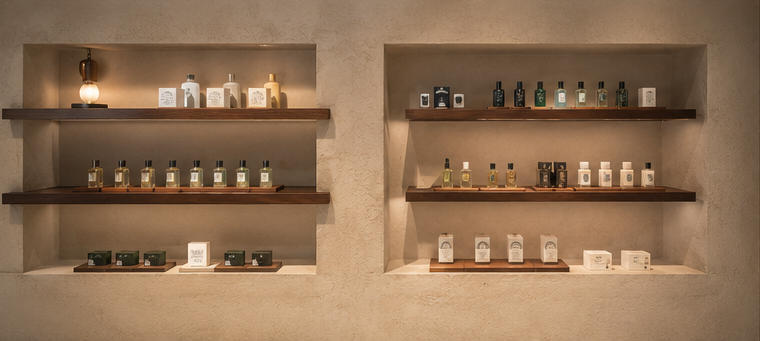 Low-Density Lifestyle Display System