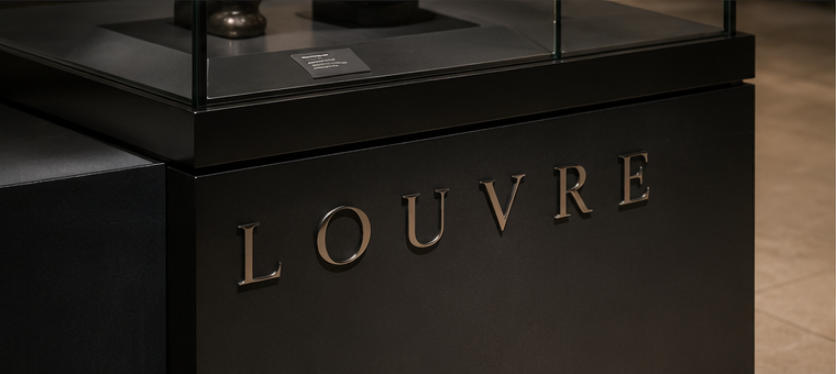 Louvre museum grade track lighting UV free spotlights