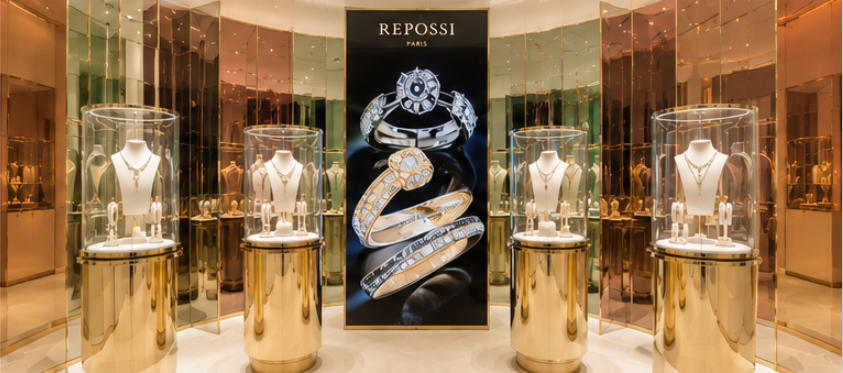 high jewelry drama light mirror reflections