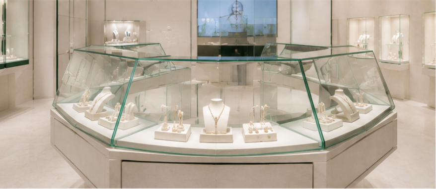 Rem Koolhaas asymmetric display Repossi