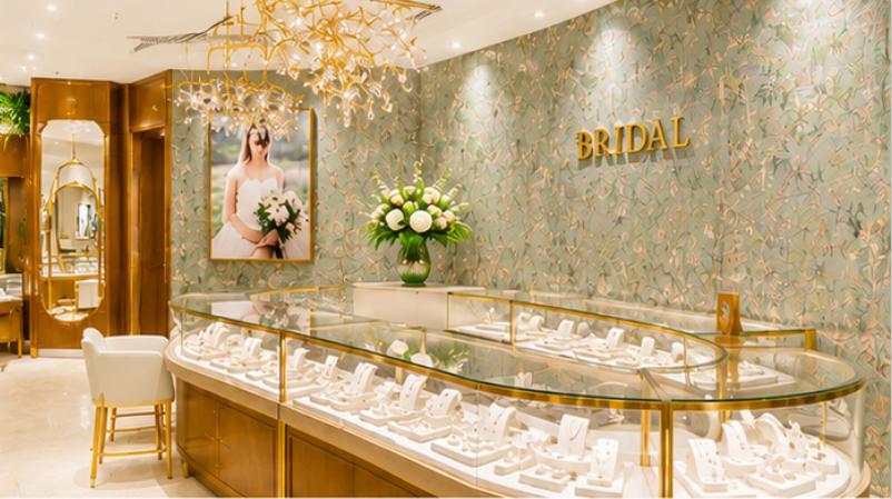 Thomas Markle meadow bridal showcase