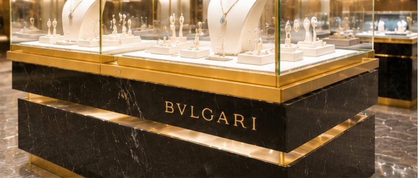 Black stone showcase bases matched with metal and glass fixtures