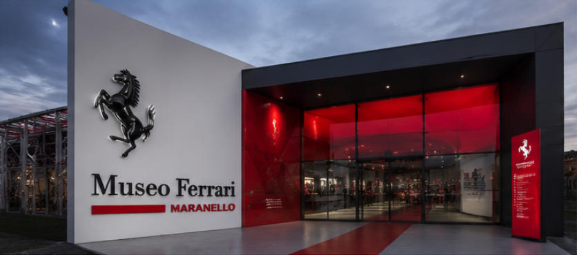 Gloss red metal auto cabinets for full-size Ferrari supercar display
