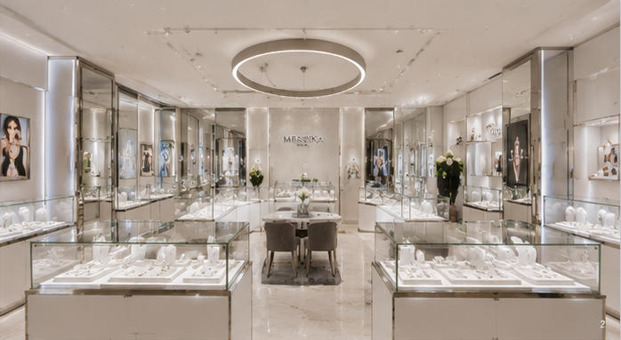 Diamond jewelry display case for open experience zone