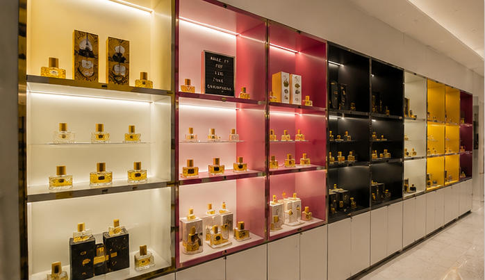 Color lacquer fragrance walls bright lacquer layered perfume wall units